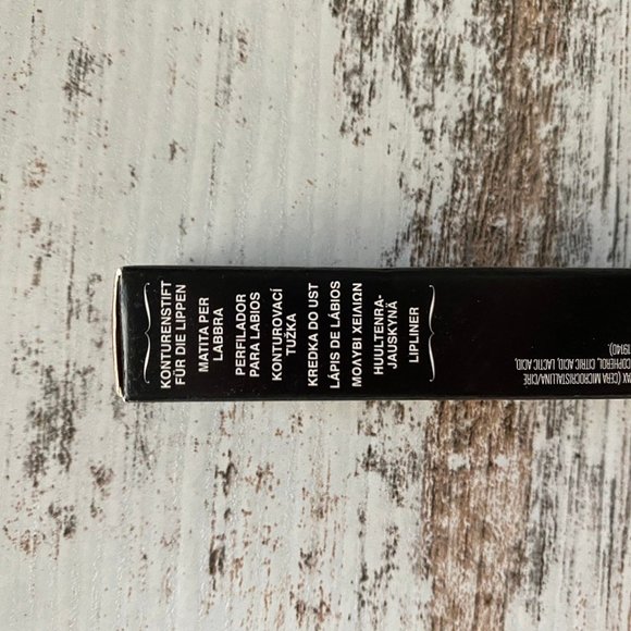 Buxom Plumpline Lip Liner - Undercover - Picture 5 of 7